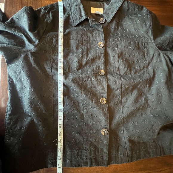 Woman's Studio Works Black Eyelet Cotton Line Button Up Jacket, Size 2X - Picture 10 of 13
